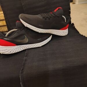 Nike Evolutions Black and Red Athletic Shoes